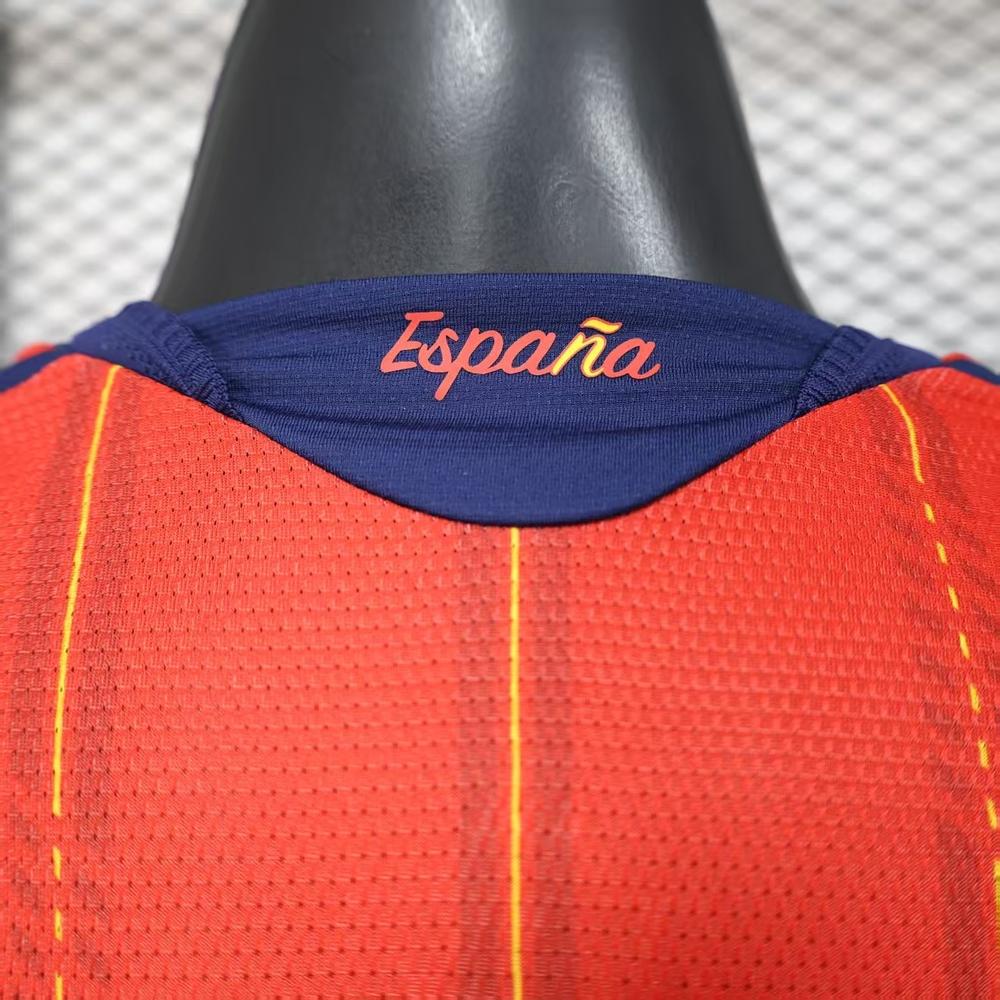 Players: 26 Spain main long sleeves - Image 2