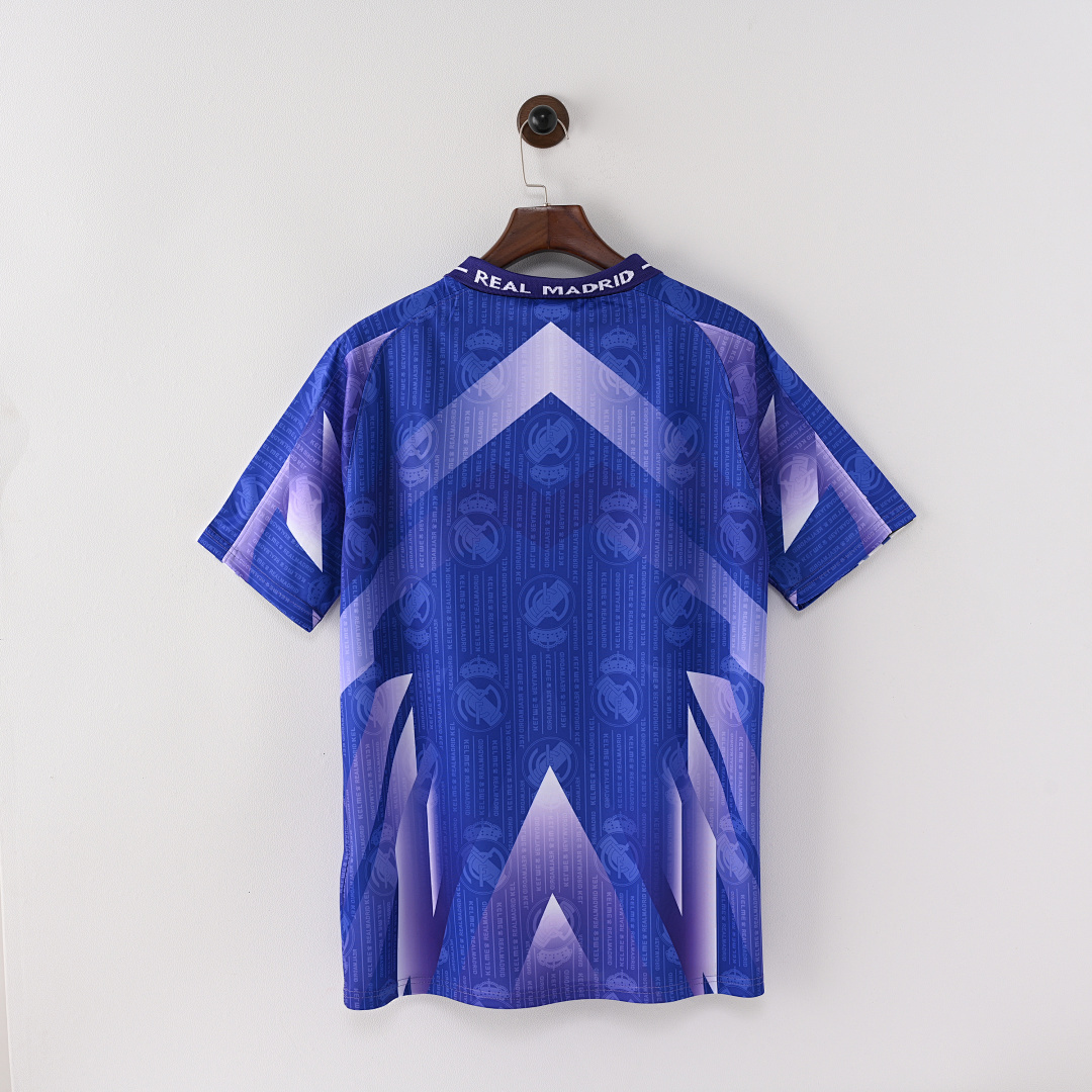 Real Madrid home court in the 1996/97 season - immagine 2