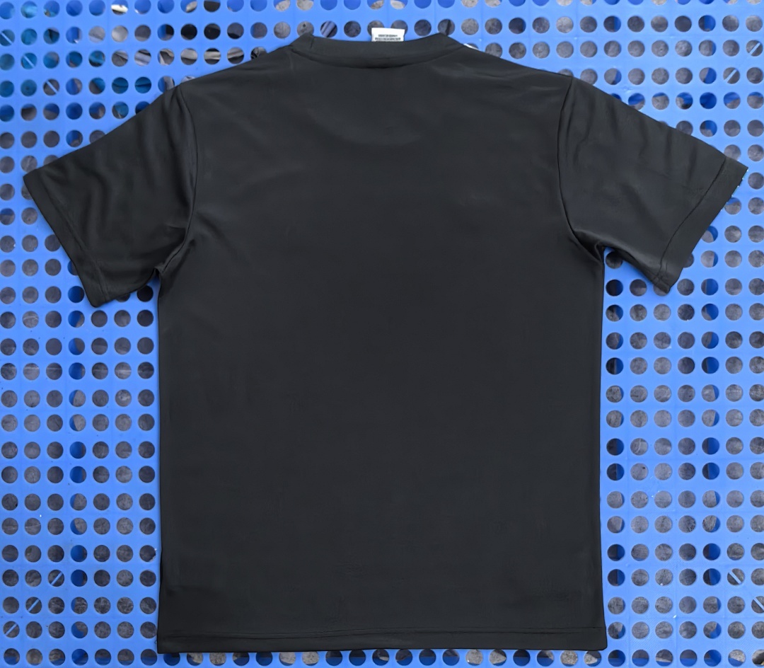 2025 Liverpool Retro T-Shirt Black S-4XL - immagine 2