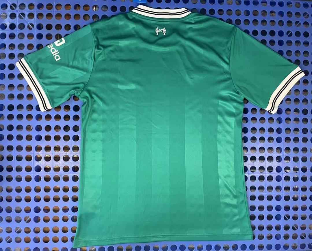 2025 Liverpool second guest - immagine 2