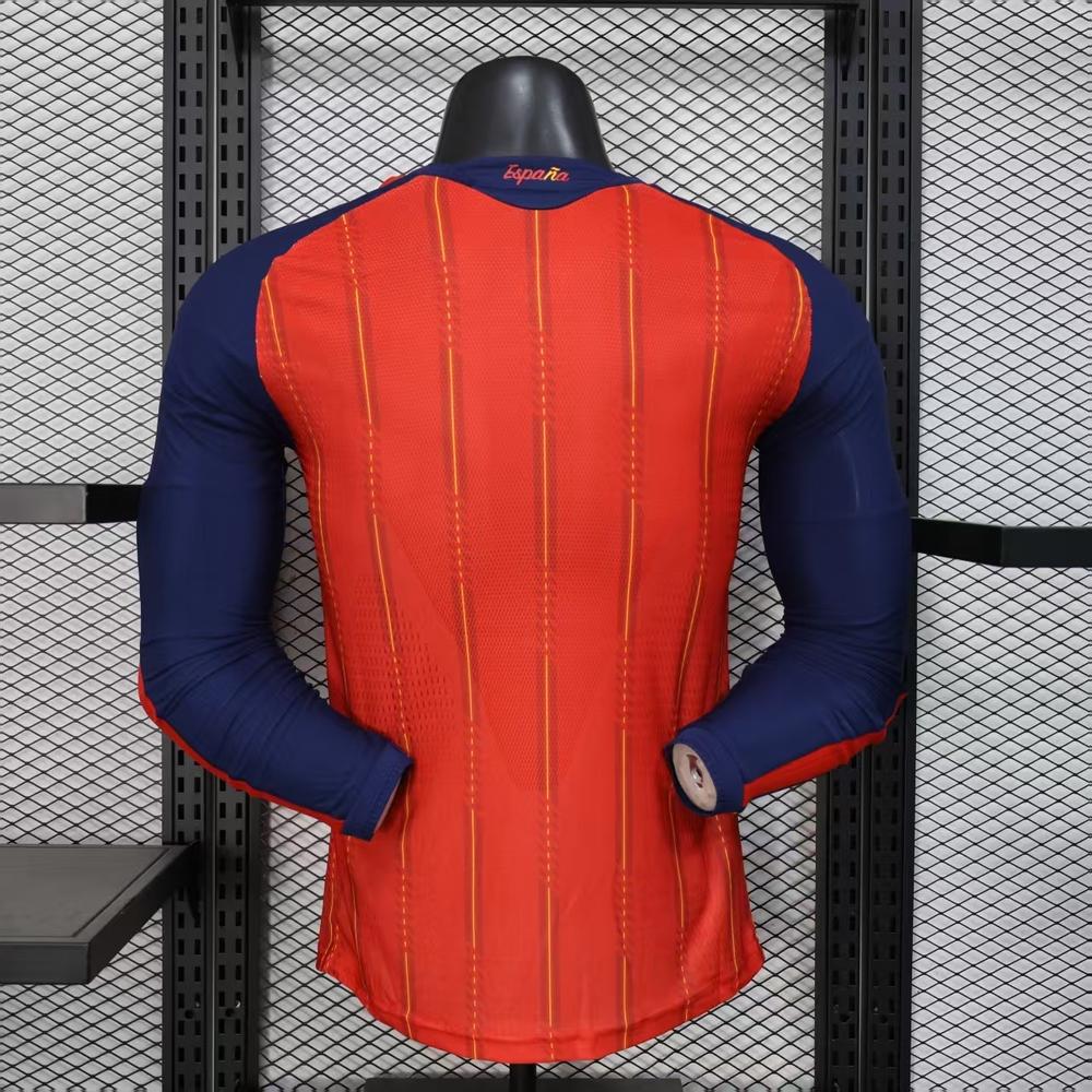 Players: 26 Spain main long sleeves - Image 3