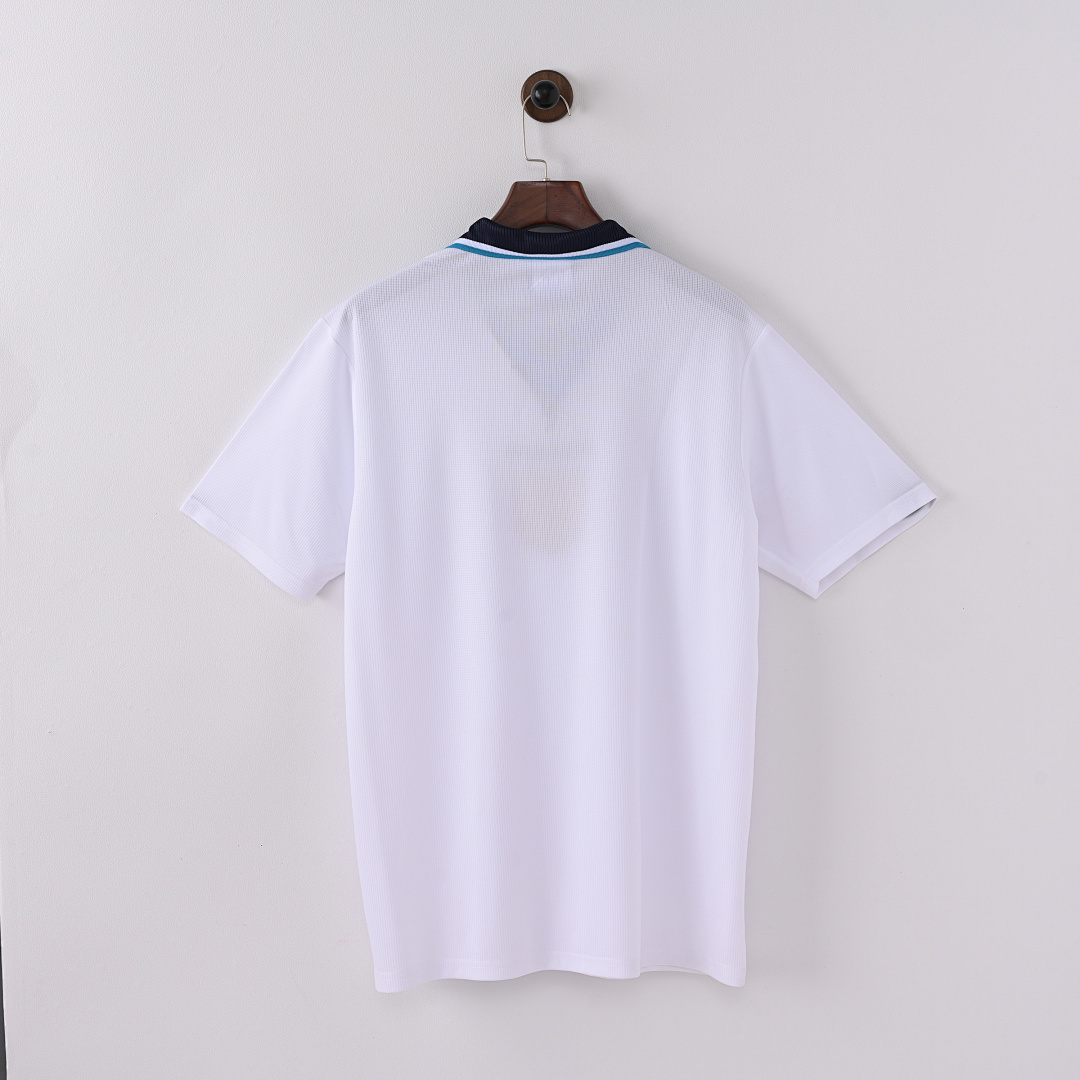 1996 England home game - immagine 3