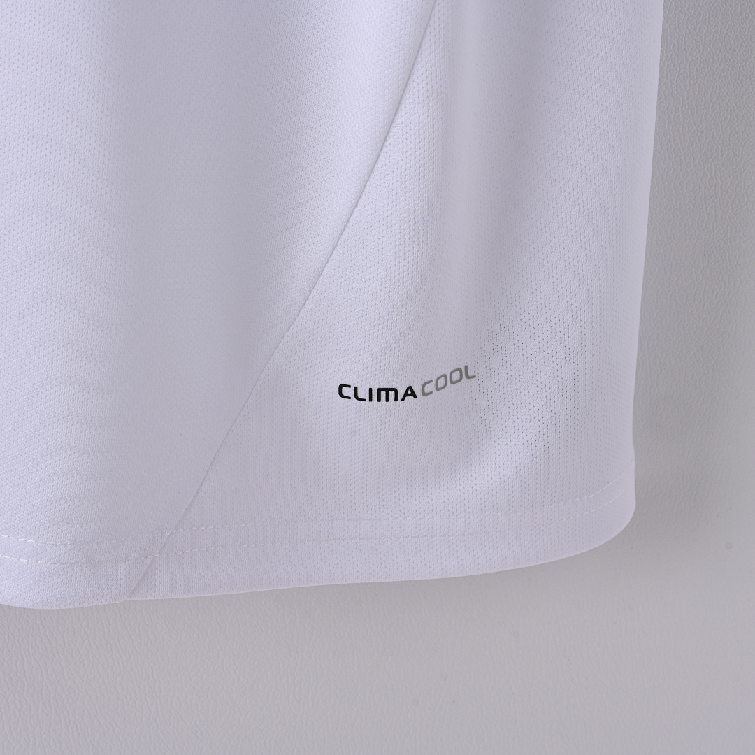 2012/13 Chelsea away game - Image 3