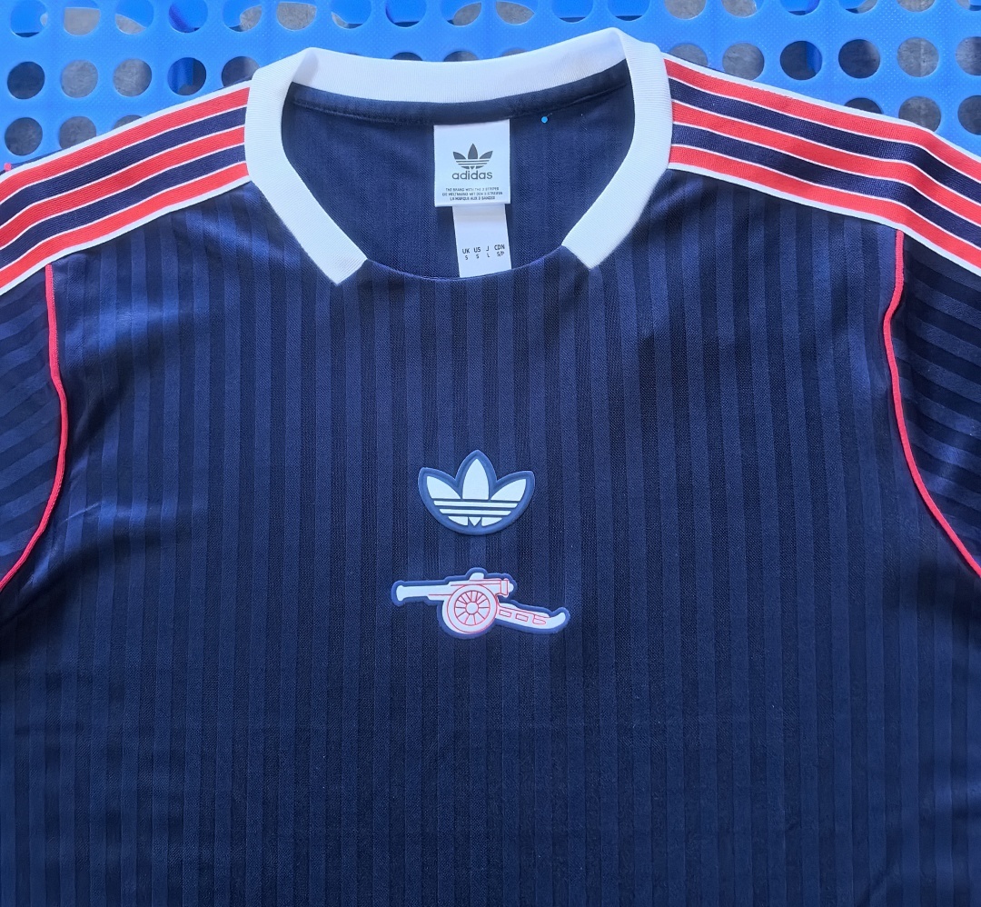 2025 Arsenal Retro T-Shirt Navy - immagine 3