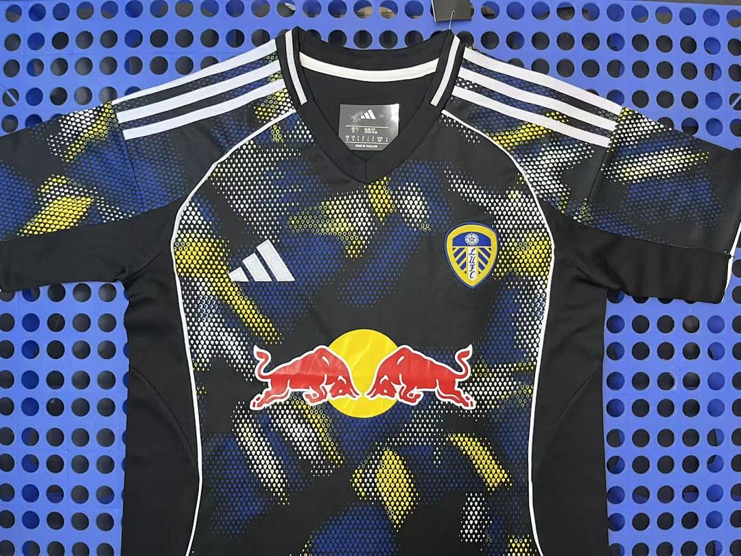 2025 Leeds United second guest - immagine 3