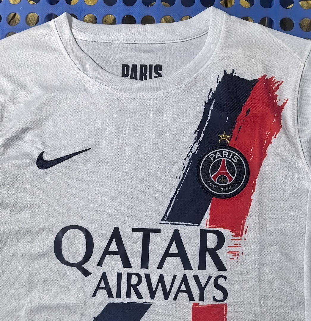 2024 Paris away game with stars - immagine 3