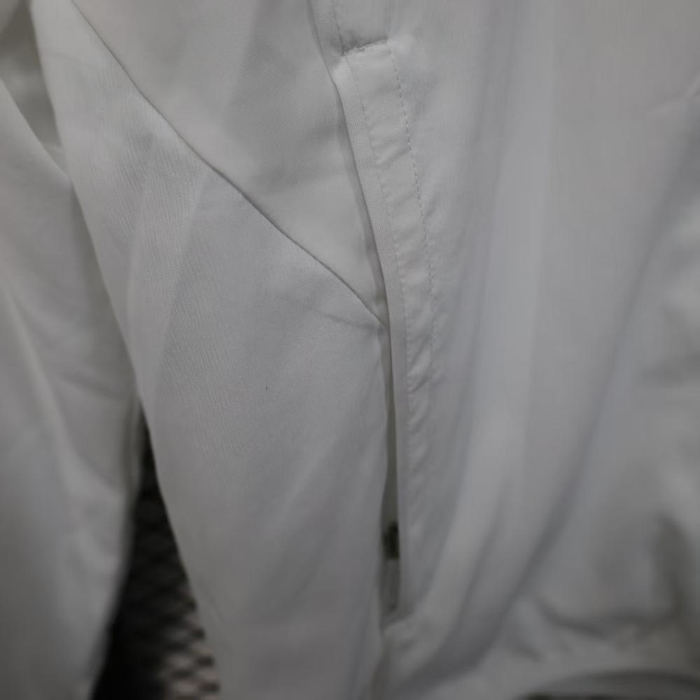 Real Madrid windbreaker (with intranet) - immagine 4