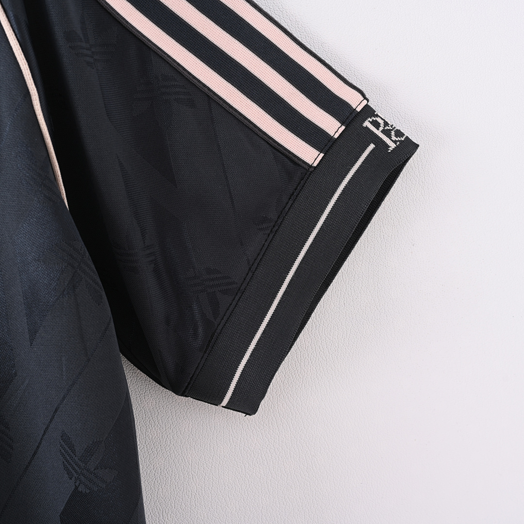 24-25 Real Madrid - Image 4