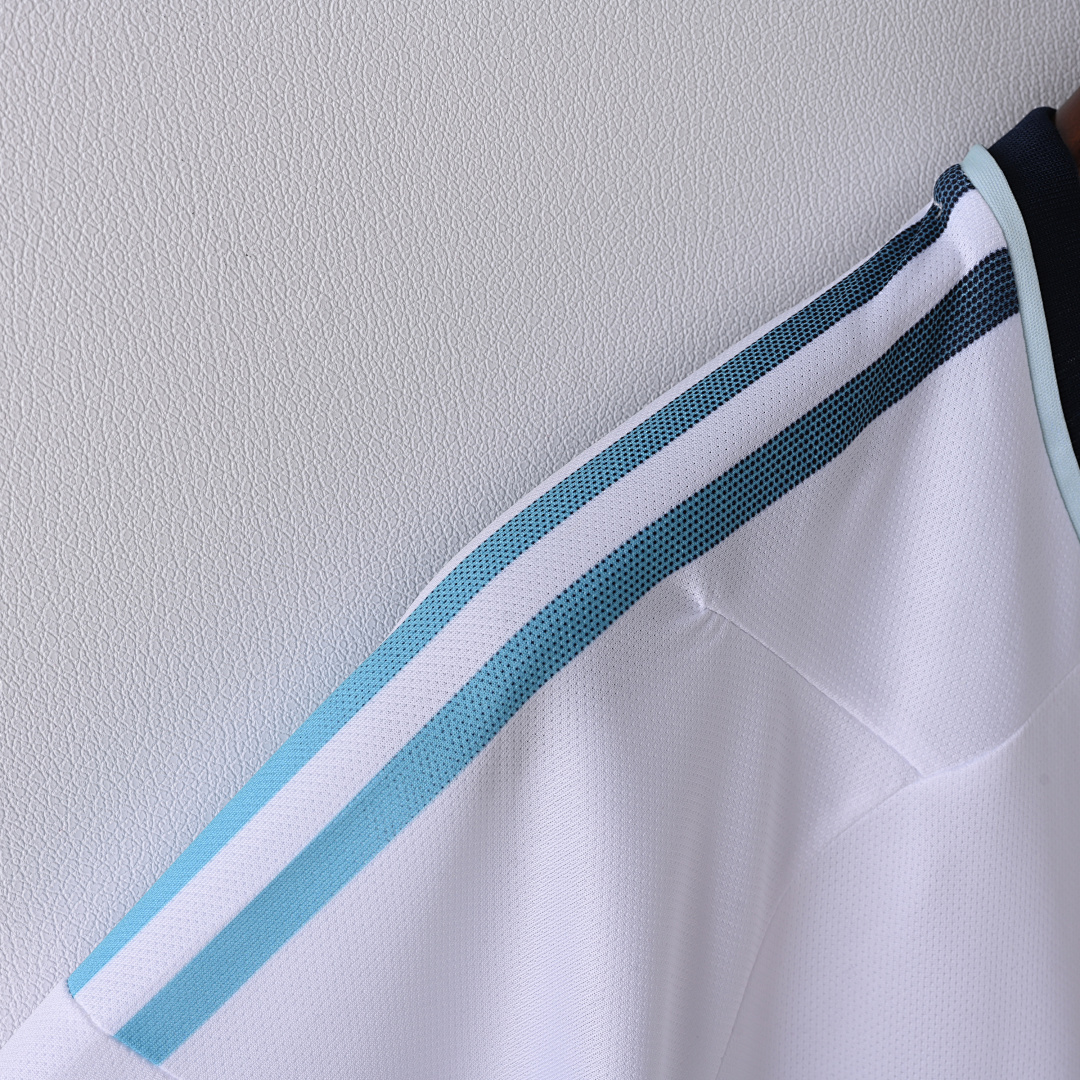 2012/13 Chelsea away game - Image 4