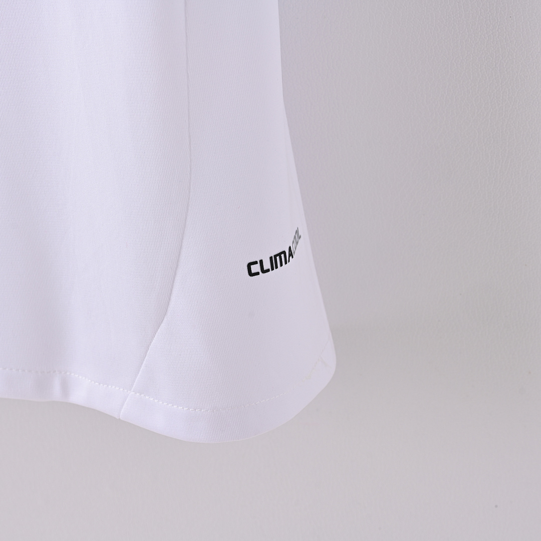 11-12 Real Madrid host - immagine 4