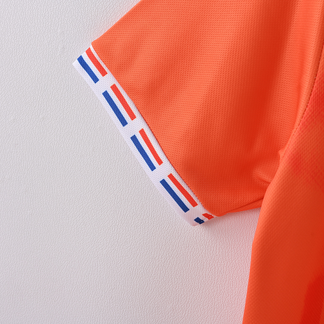 1996 Netherlands home game - immagine 4