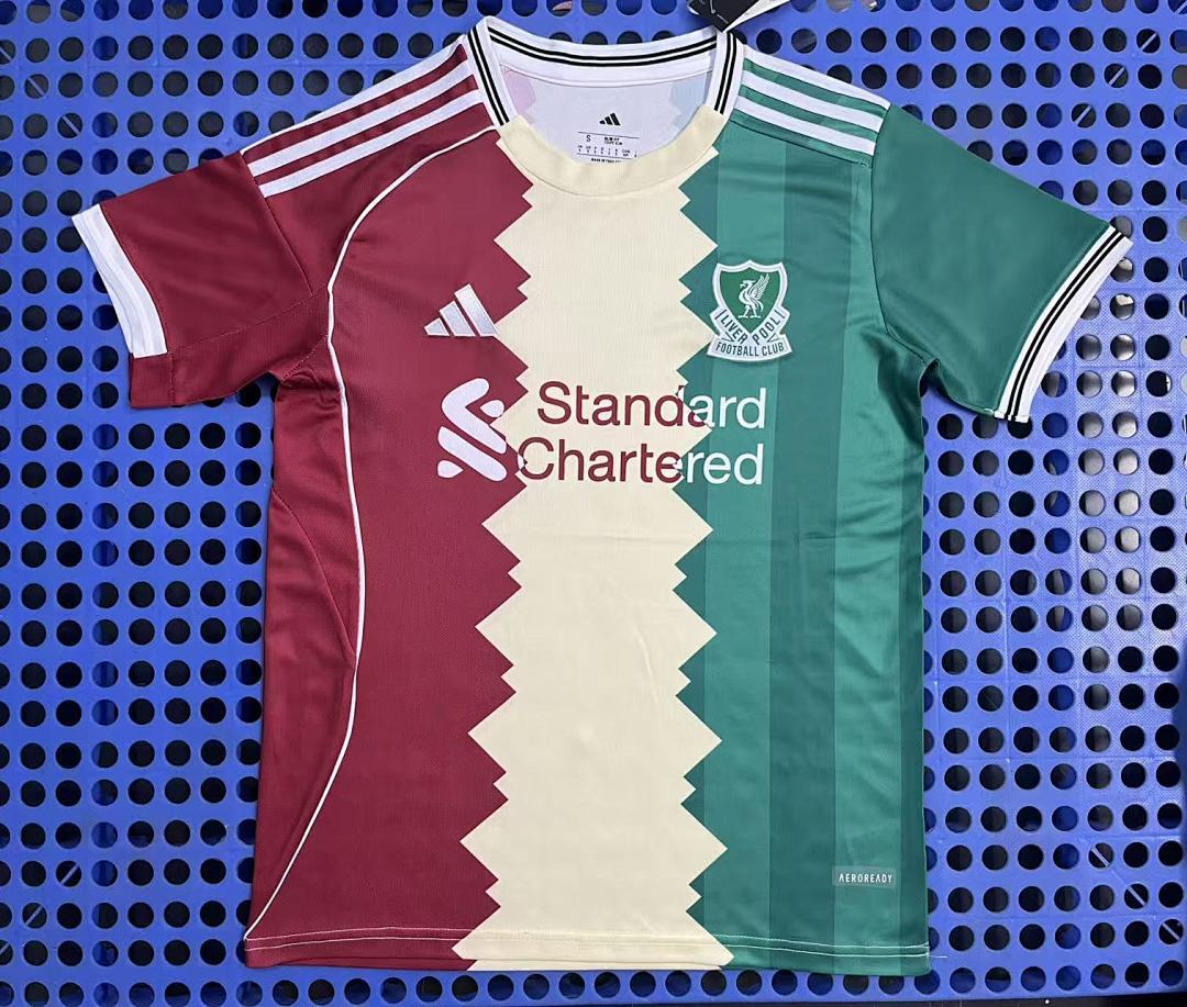 2025 Liverpool Tricolor Special Edition