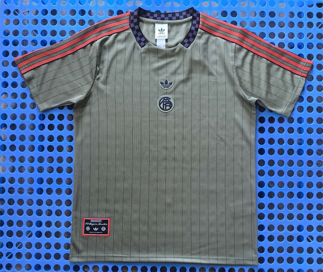 2025 Bayern Retro T-Shirt
