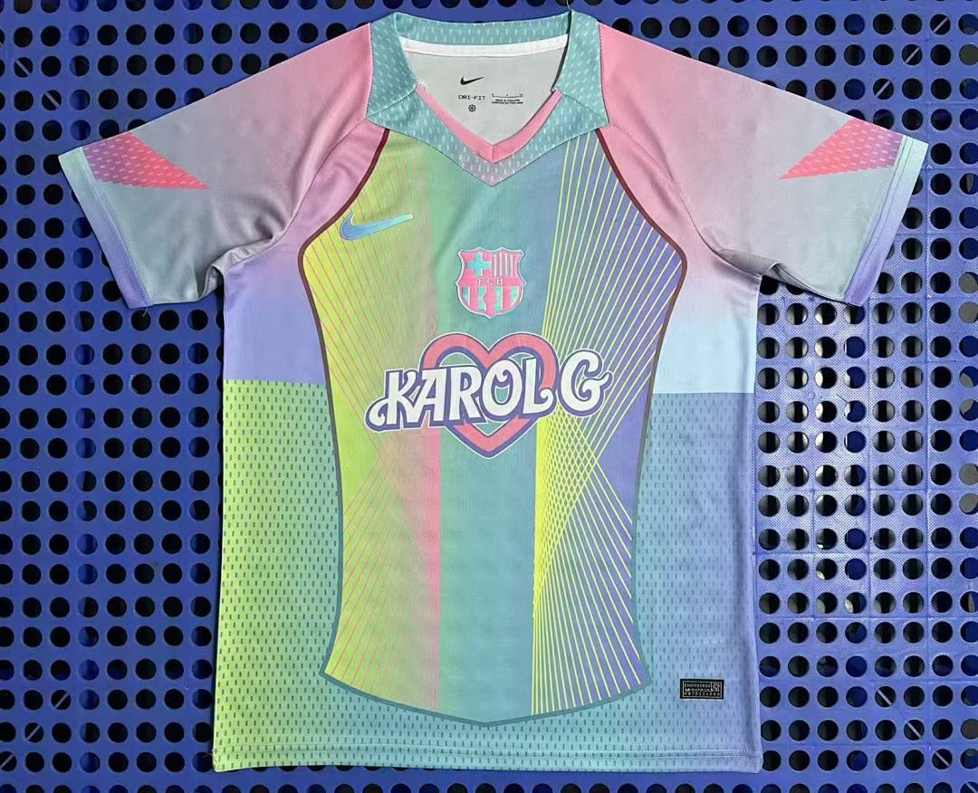 2025 Barcelona Light Green Heart-Shaped Special Edition