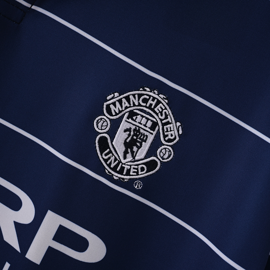 Manchester United away game in the 1999/00 season - immagine 5