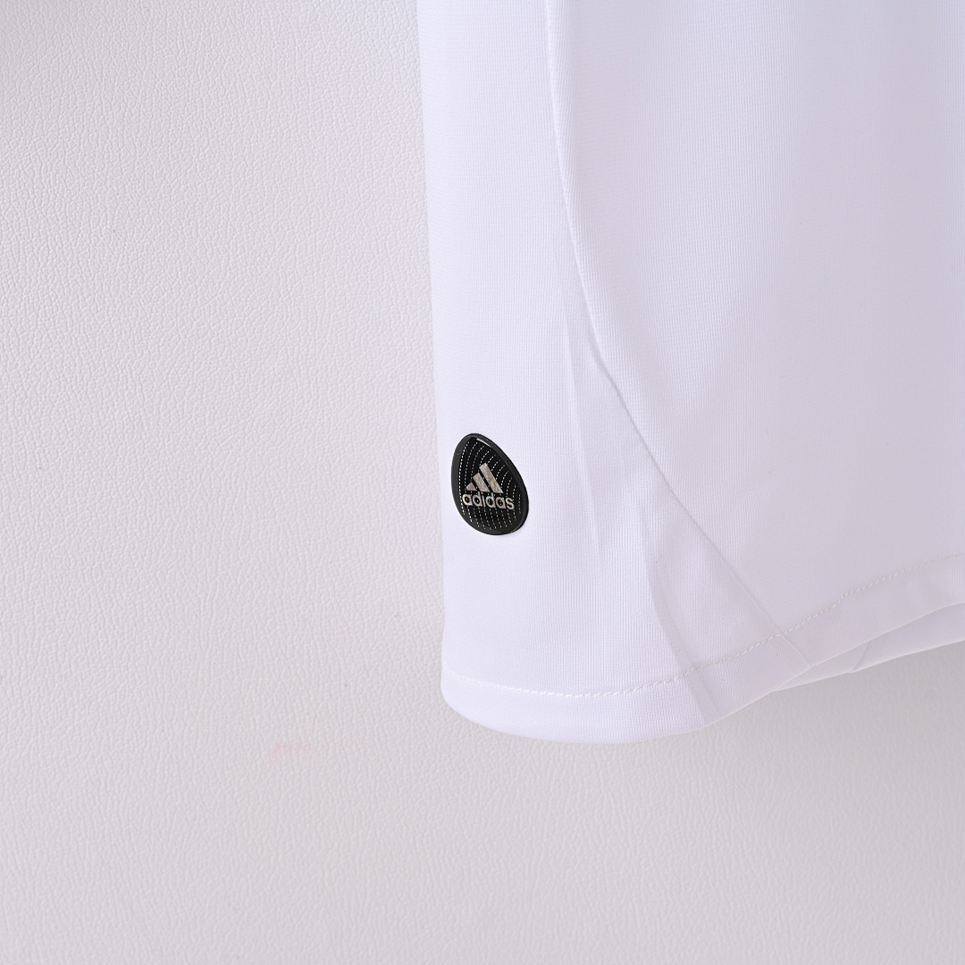 11-12 Real Madrid host - immagine 5