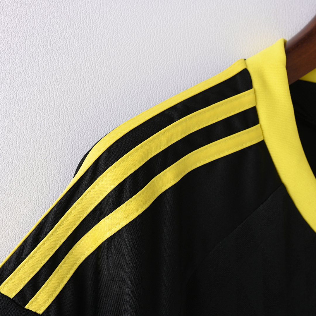 10-11 Liverpool second guest - Image 6