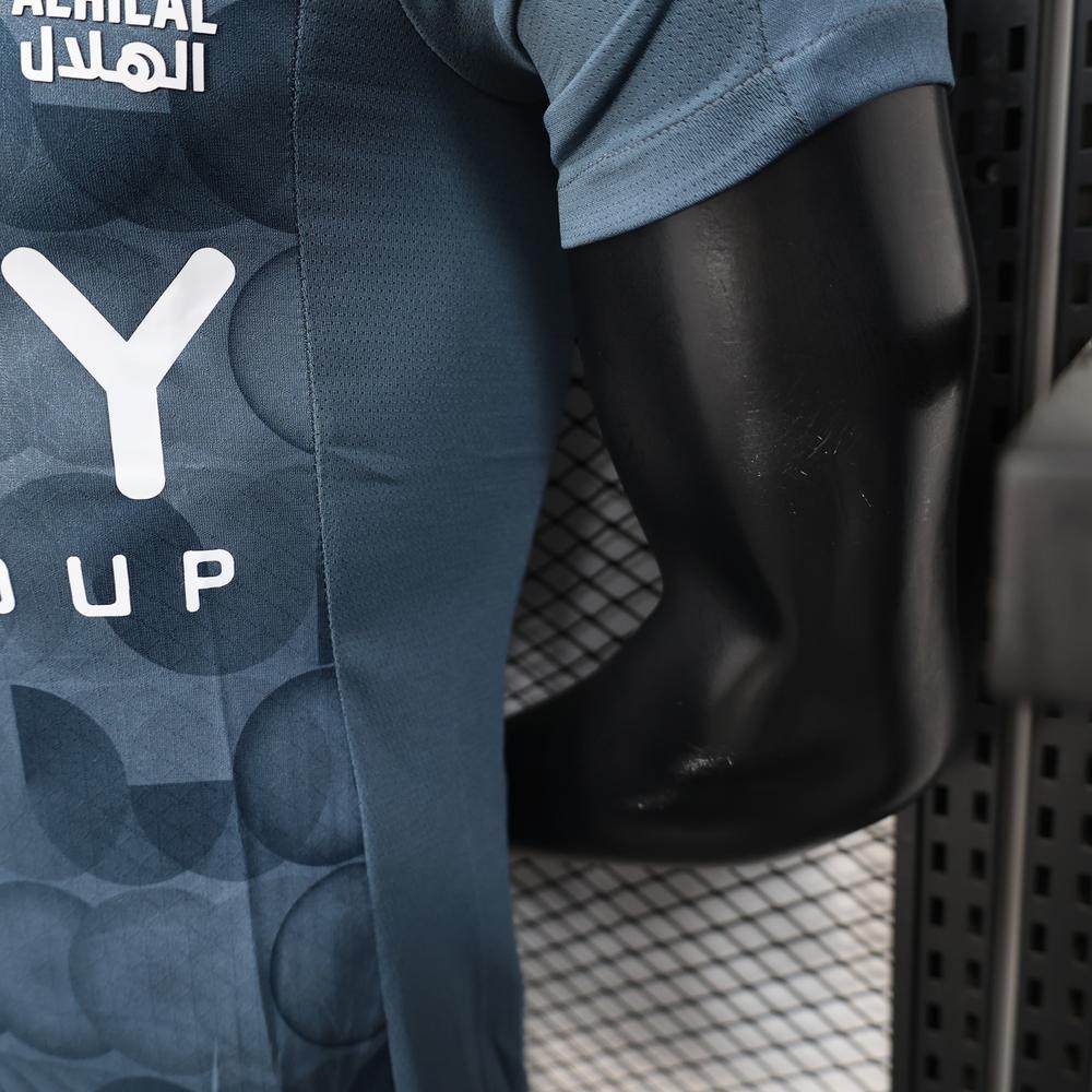 Players: 25-26 Crescent 2 away - immagine 4