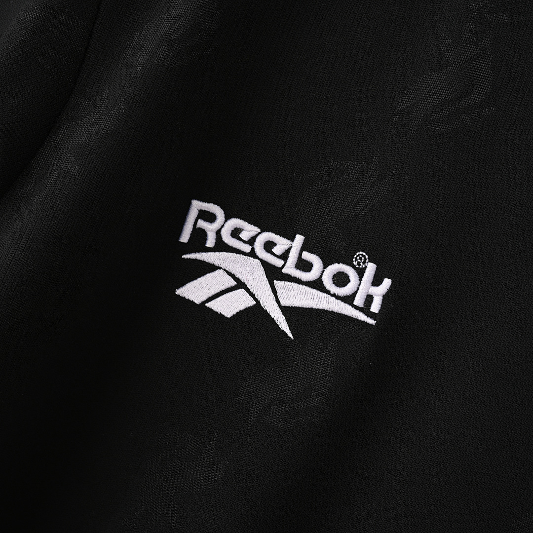 96-97 Black Liverpool second guest - immagine 7