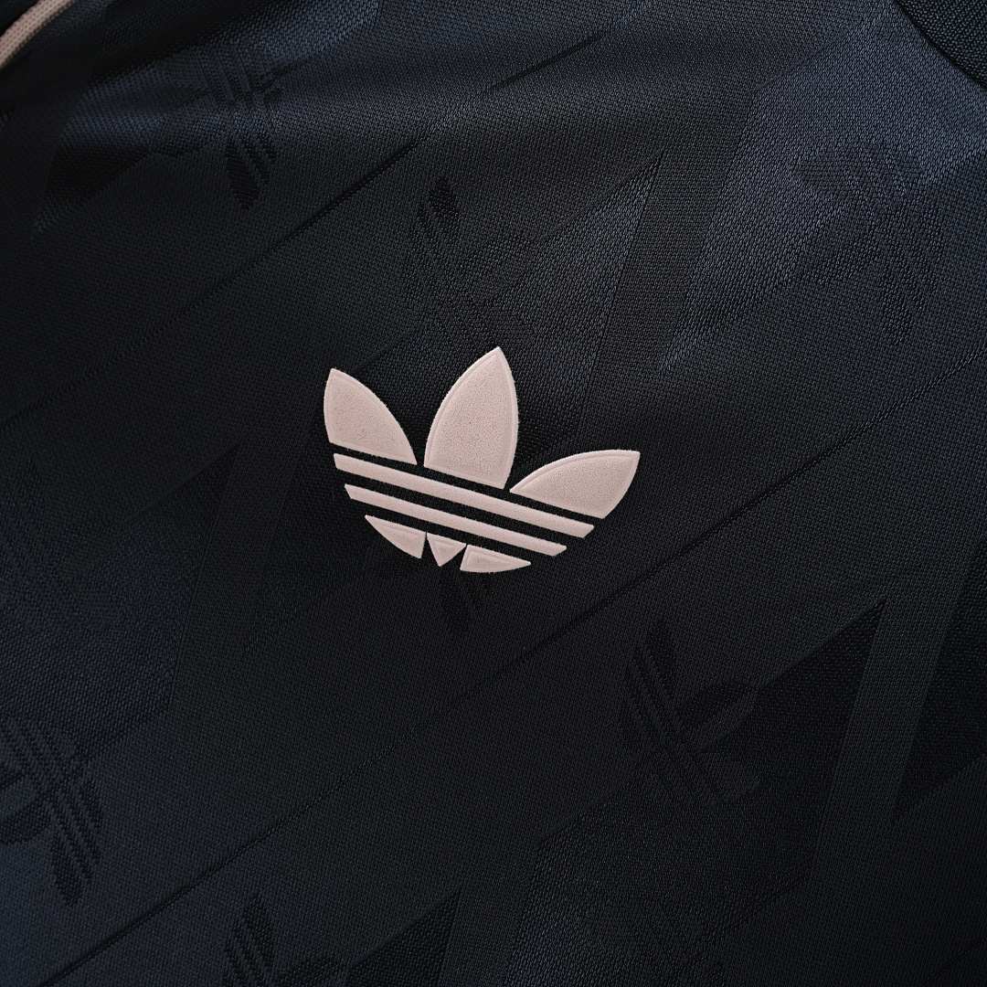 24-25 Real Madrid Retro - Image 7