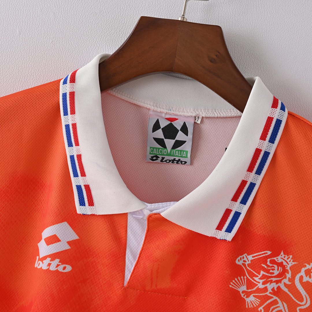 1996 Netherlands home game - immagine 7