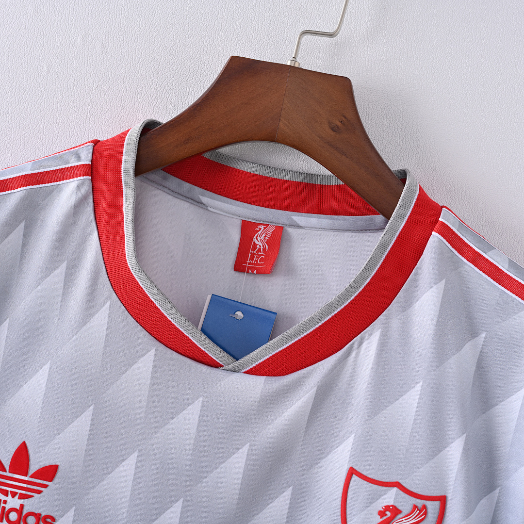 89-91 Liverpool away game - Image 7