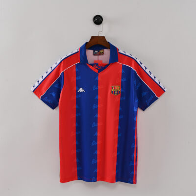 96-97 Barcelona home court