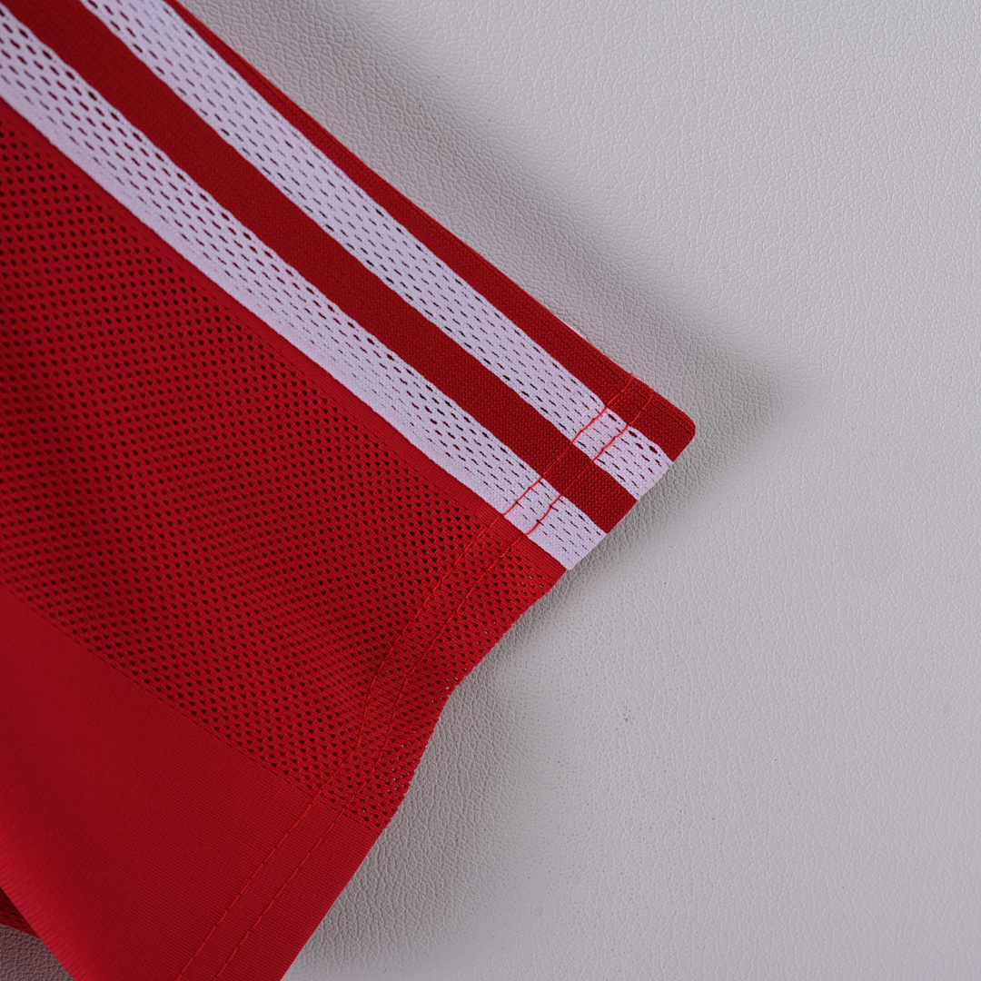 95-96 Liverpool home - immagine 8