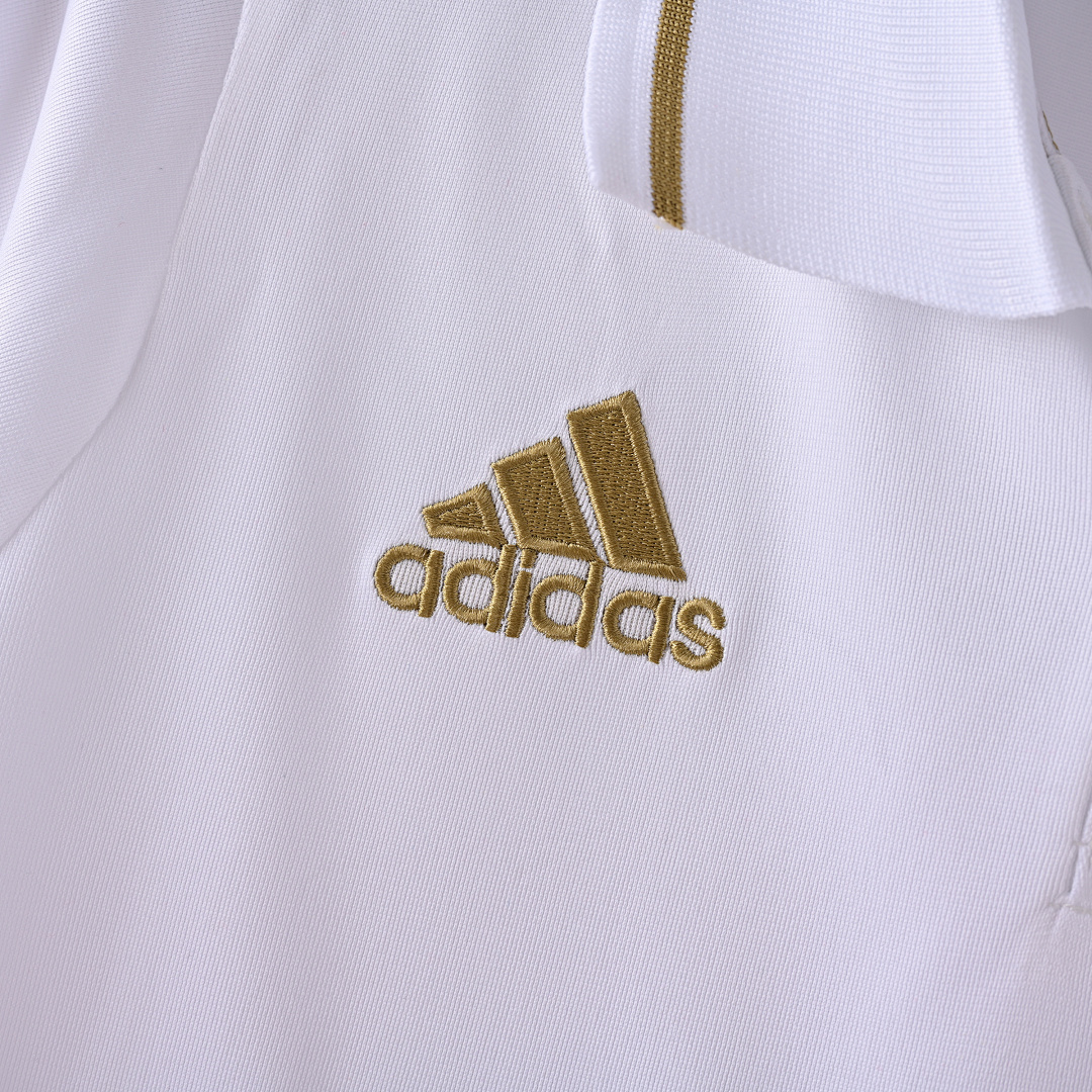 11-12 Real Madrid host - immagine 8