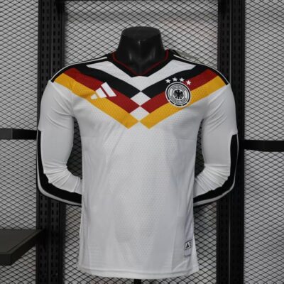 Player: 26 German main long sleeves