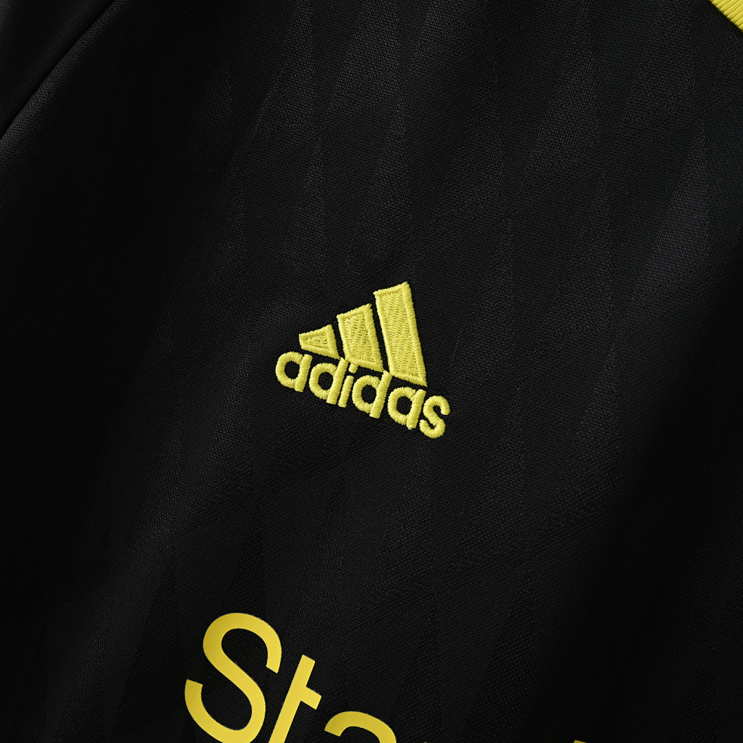 10-11 Liverpool second guest - Image 9