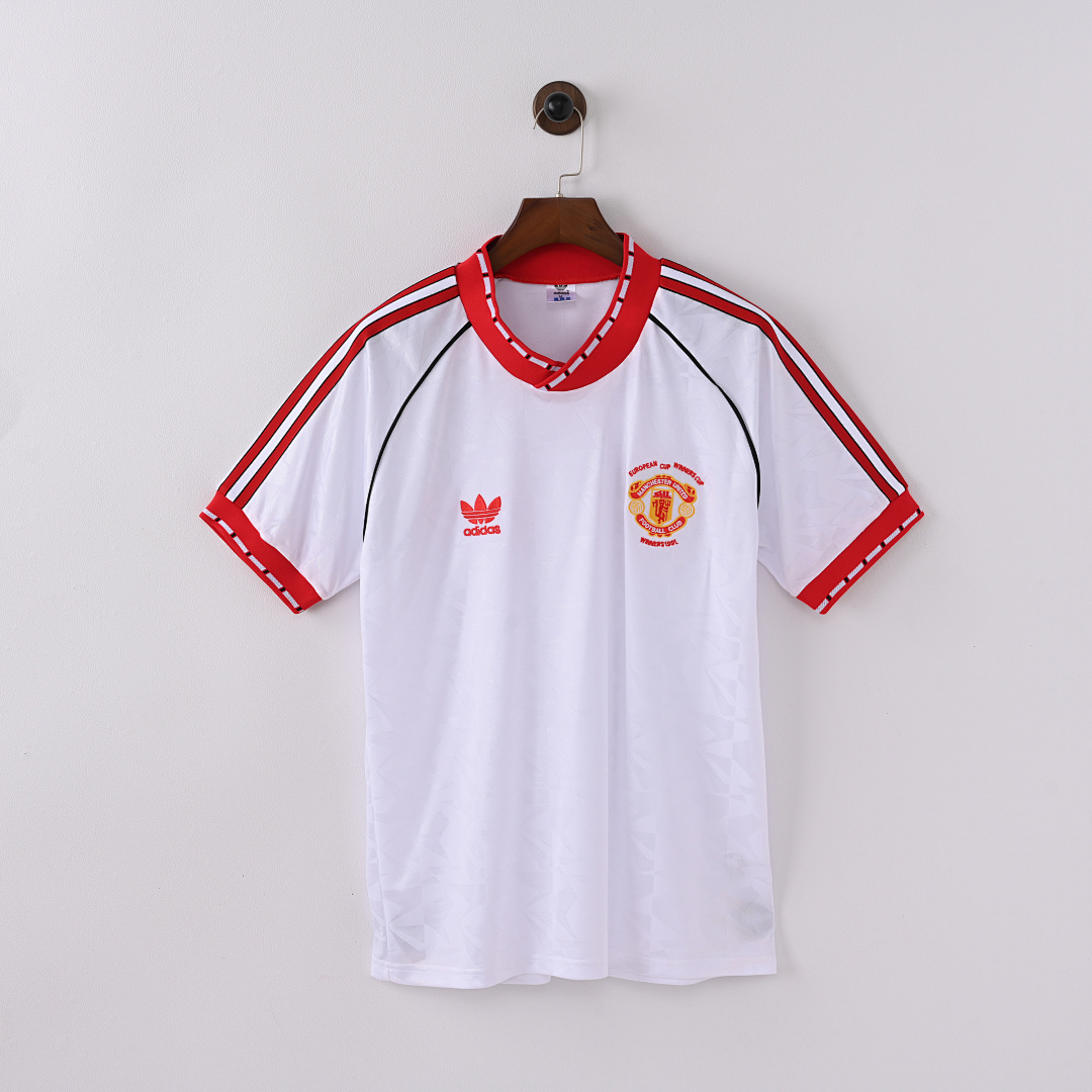 90-91 Manchester United away game