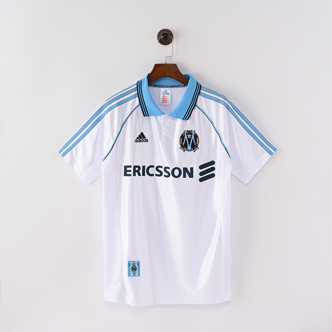 98-99 Marseille host